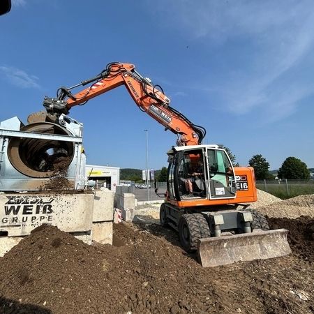 Siebanlage auf dem Lagerplatz in Steinheim am Albuch